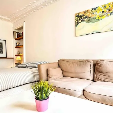 New Spacious Flat Near Montorgueil Appartamento