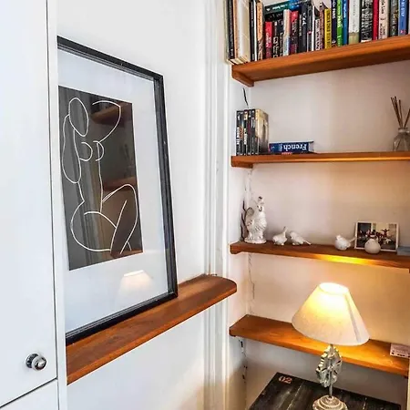 New Spacious Flat Near Montorgueil Parigi
